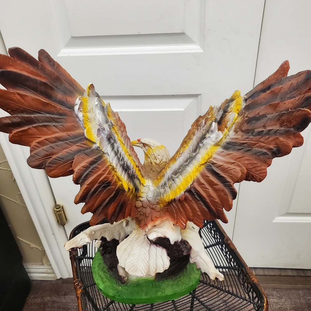 Eagle - Picture 3 of 4